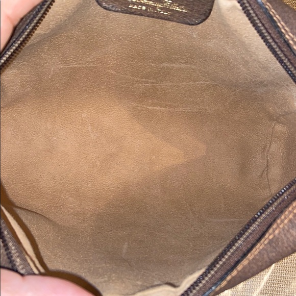 Authentic vintage Gucci pouch - Picture 7 of 10